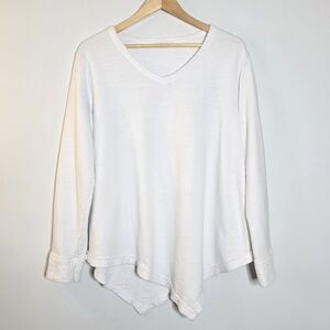 Fresh Produce White Asymmetrical White V-Neck Long Sleeve Terry cloth top M/L